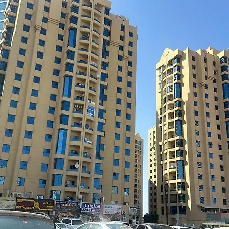 Modern Comfort Fully Furnished Room For Rent Ajman Exterior photo
