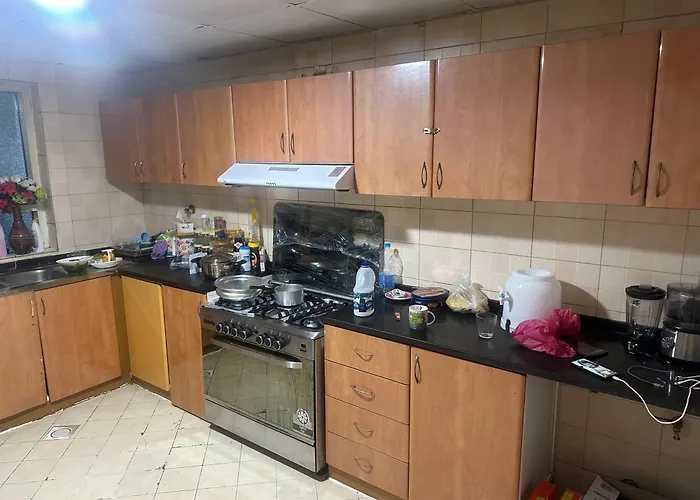 Modern Comfort Fully Furnished Room For Rent